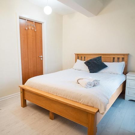 Central Duplex Apartment In Belfast City Centre Εξωτερικό φωτογραφία